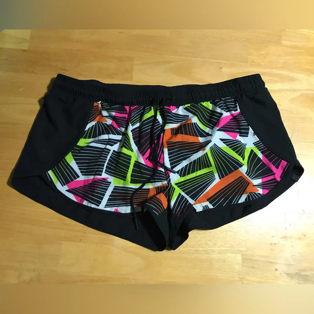 Fabletics Shorts - Picture 1 of 4